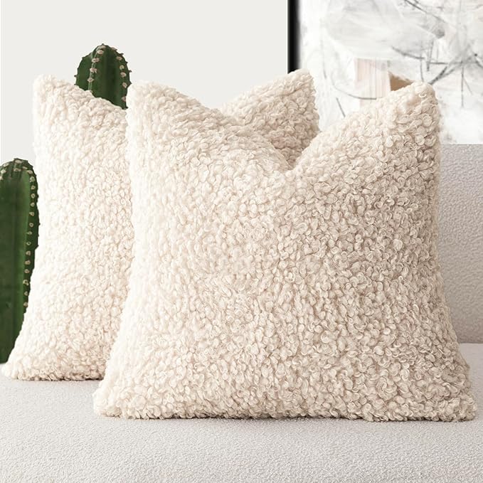 Foindtower 2 Pieces 20x20 Inch Cream Beige, Faux Fur Throw Pillow Cover Accent Sherpa Furry Pillow Covers Fuzzy Soft Pillowcases Cozy Sheepskin Decorative Fleece Cushion Case for Bed Couch Living Room