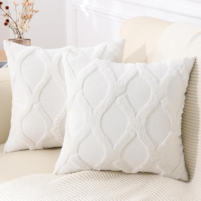 decorUhome Throw Pillow Covers 18x18 Inch Set of 2, Soft Plush Faux Fur Wool Cream White Couch Pillow Covers, Decorative Neutral Pillow Cases for Bed Sofa Living Room Home Decor