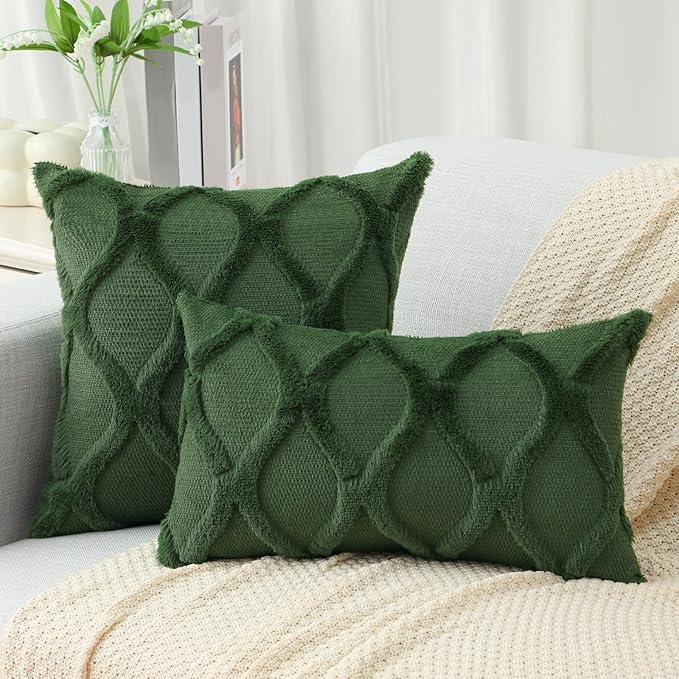 decorUhome Throw Pillow Covers 24x24 Inch Set of 2, Soft Plush Faux Fur Wool Forest Elf Couch Pillow Covers, Decorative Neutral Pillow Cases for Bed Sofa Living Room Home Decor