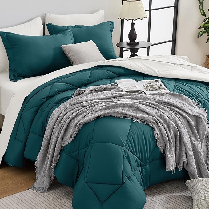 HEVUMYI King Comforter Set - 7-Piece All Season Bed in a Bag King, Ultra Soft Bedding Set with Comforter, Flat Sheet, Fitted Sheet, Pillowcases, Pillow Shams, Peacock Blue & Ivory