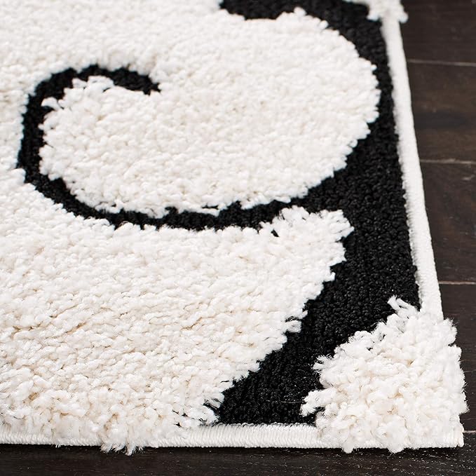 SAFAVIEH Florida Shag Collection Accent Rug - 2'3" x 5', Ivory & Black, Scroll Design, Non-Shedding & Easy Care, 1.2-inch Thick Ideal for High Traffic Areas in Foyer, Living Room, Bedroom (SG455-1290)