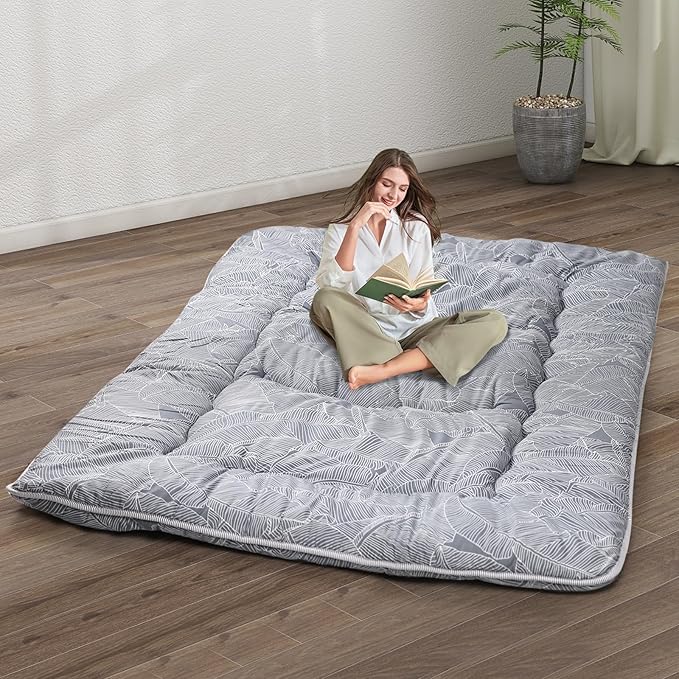 Japanese Floor Mattress,4" Thicken Japanese Floor Sleeping Pad Foldable,Futon Mattress Suitable for Camping and Guest Room (Grey, Full (80" X 47"))