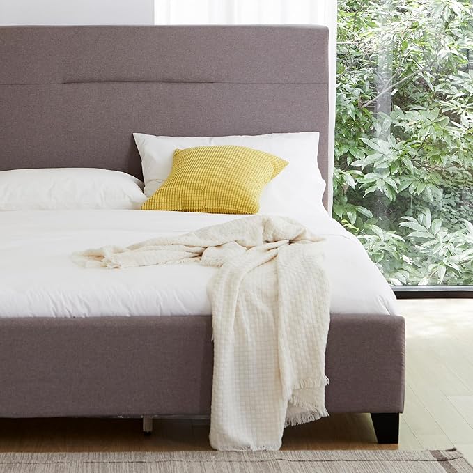 Livinia Amelia Queen Size Platform Bed, Fabric Upholstered Queen Bed Frame with Height Adjustable Headboard Footboard, Strong Wood Slats, No Box Spring Needed, Brown