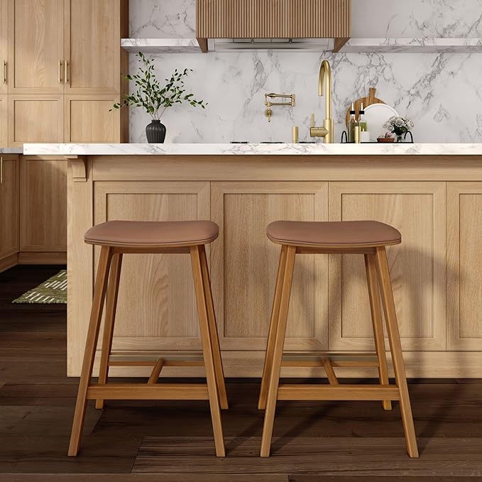 Plank+Beam Beryl Counter Height Stool - Mid-Century Modern Rubberwood Bar Stool with Faux Leather Seat, Metal Footrest, Easy Assembly, Pecan/Toffee