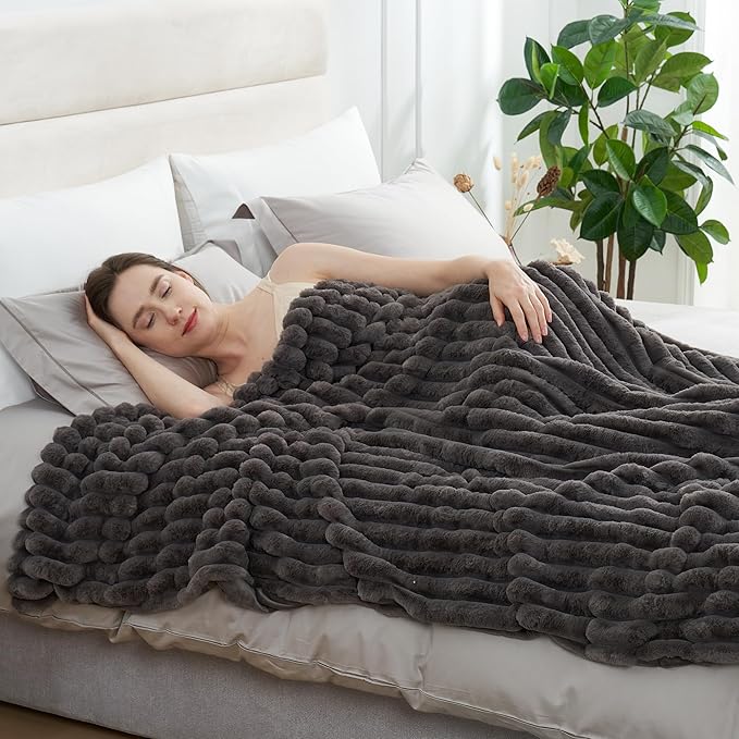Amélie Home Faux Fur Throw Blanket for Couch, Cozy Fuzzy Fluffy Fur Luxurious Soft Striped Plush Gift Blankets for Family Sofa Chair Bed Living Room Bedroom, 60"x80", Charcoal Grey