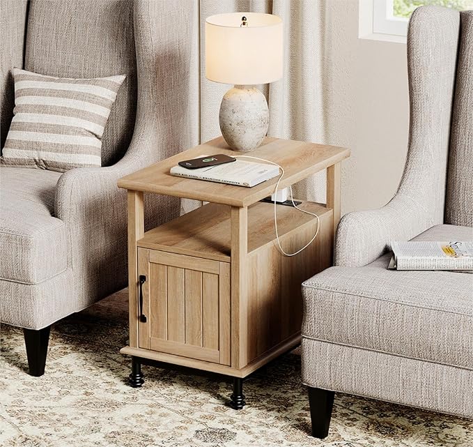 WAMPAT Set of 2 End Tables with Charging Station, Sofa Side Tables with Storage Cabinet for Living Room, Light Wood Bedside Table with Metal Leg, Nightstand for Bedroom, Oak