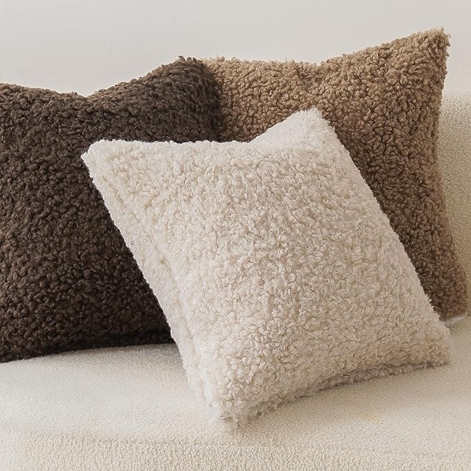 Foindtower 2 Pieces 20x20 Inch Neutral Cream, Faux Fur Throw Pillow Cover Accent Sherpa Pillow Fuzzy Soft Pillowcases Sheepskin Decorative Fleece Cushion Case for Bed Couch Living Room