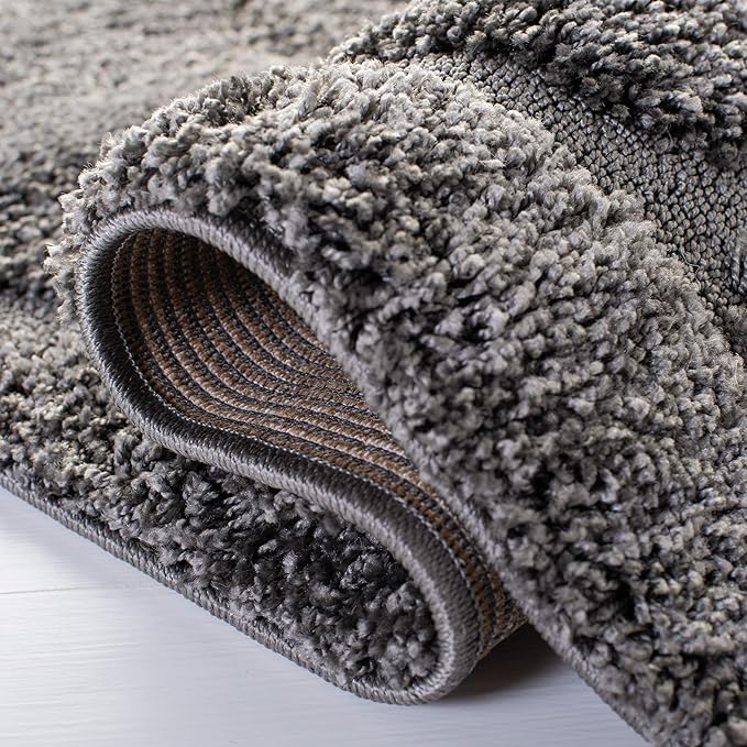 SAFAVIEH Florida Shag Collection Area Rug - 6'7" Square, Grey, Scroll Design, Non-Shedding & Easy Care, 1.2-inch Thick Ideal for High Traffic Areas in Living Room, Bedroom (SG455-8013)