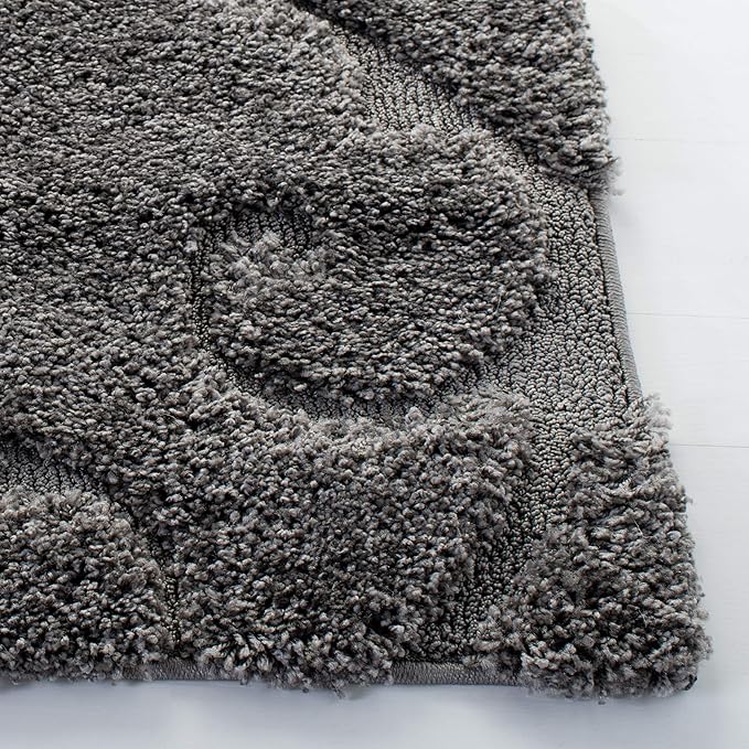 SAFAVIEH Florida Shag Collection Area Rug - 6'7" Square, Grey, Scroll Design, Non-Shedding & Easy Care, 1.2-inch Thick Ideal for High Traffic Areas in Living Room, Bedroom (SG455-8013)
